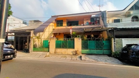 Dijual Rumah Bangunan Lama di Jl Tanah Abang IV