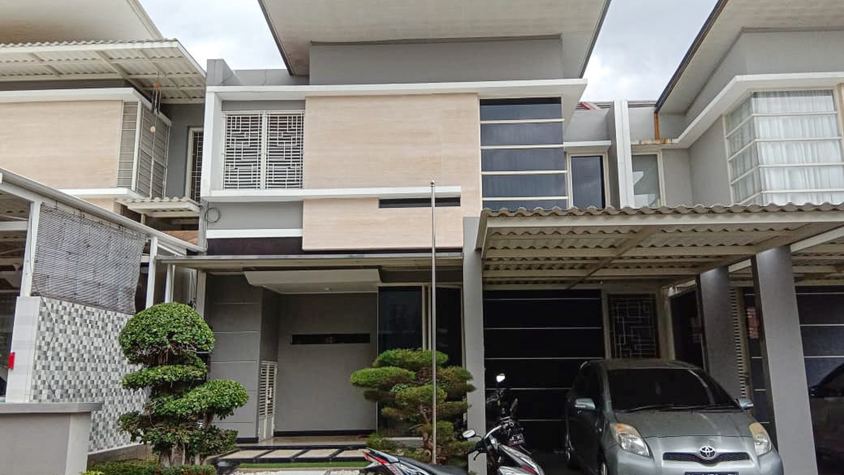 1217. Royal Park Residence  Gunung Anyar Tambak Rungkut Surabaya Timur