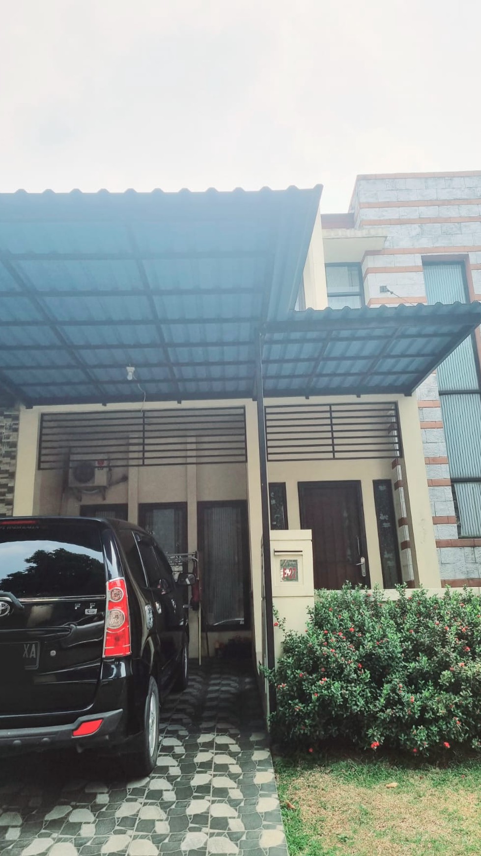 Rumah Bagus Di Emerald Terrace Bintaro Jaya Sektor 9