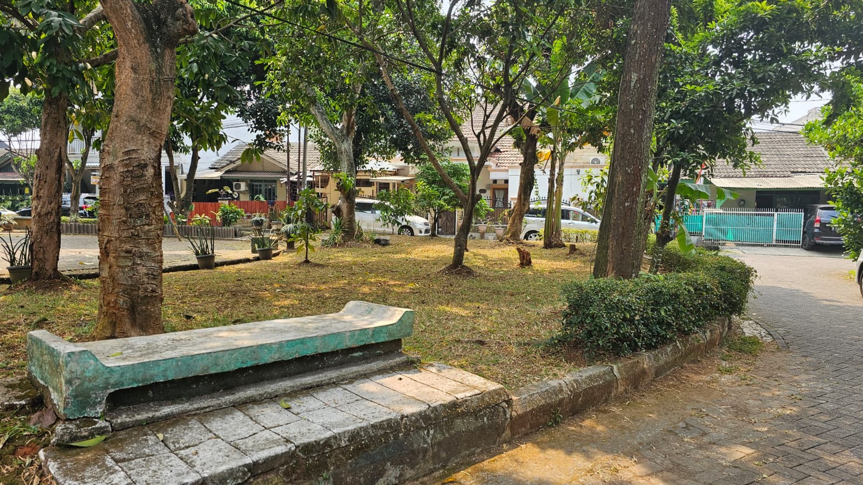 Rumah Bagus Di Jl Tanjung BSD Tangerang Selatan