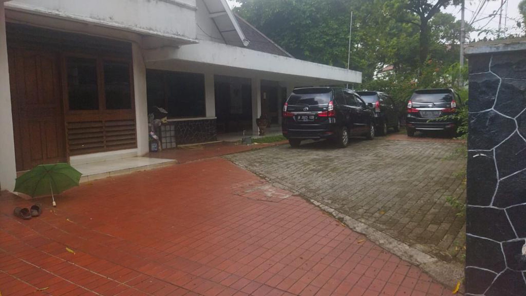 Disewakan Rumah di Kebayoran Baru, Jakarta Selatan