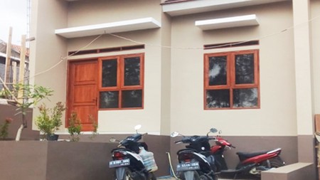 Rumah Baru siap huni di Puncak Sariwangi Asri banyak  Bonusnya  (canopy, water heater, TV TCL 32 inch, kitchen set, toren dll.)