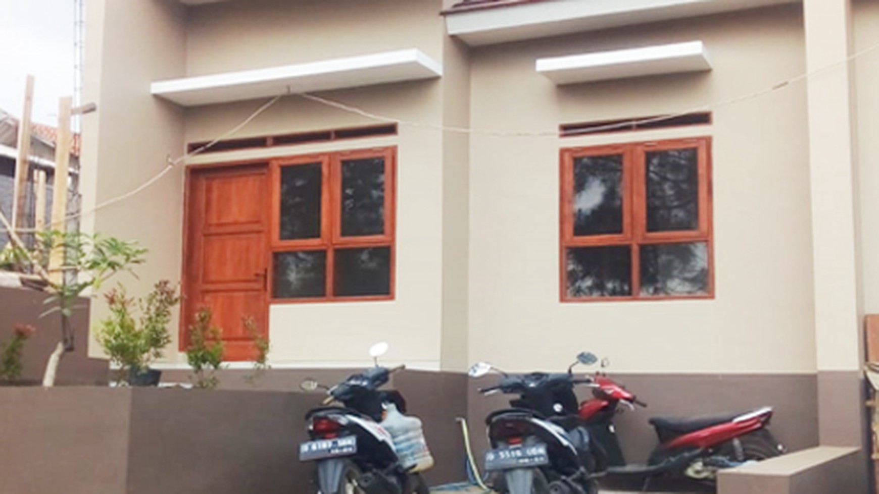 Rumah Baru siap huni di Puncak Sariwangi Asri banyak  Bonusnya  (canopy, water heater, TV TCL 32 inch, kitchen set, toren dll.)