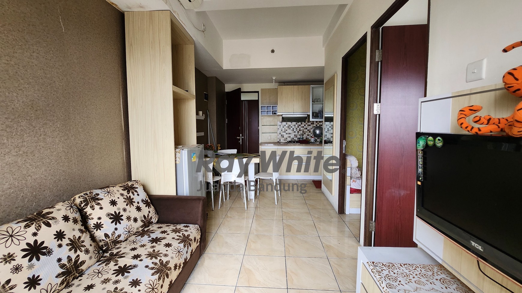 Termurah dan harus terjual, unit 2BR Furnished di Apartemen Panoramic Soekarno Hatta Bandung