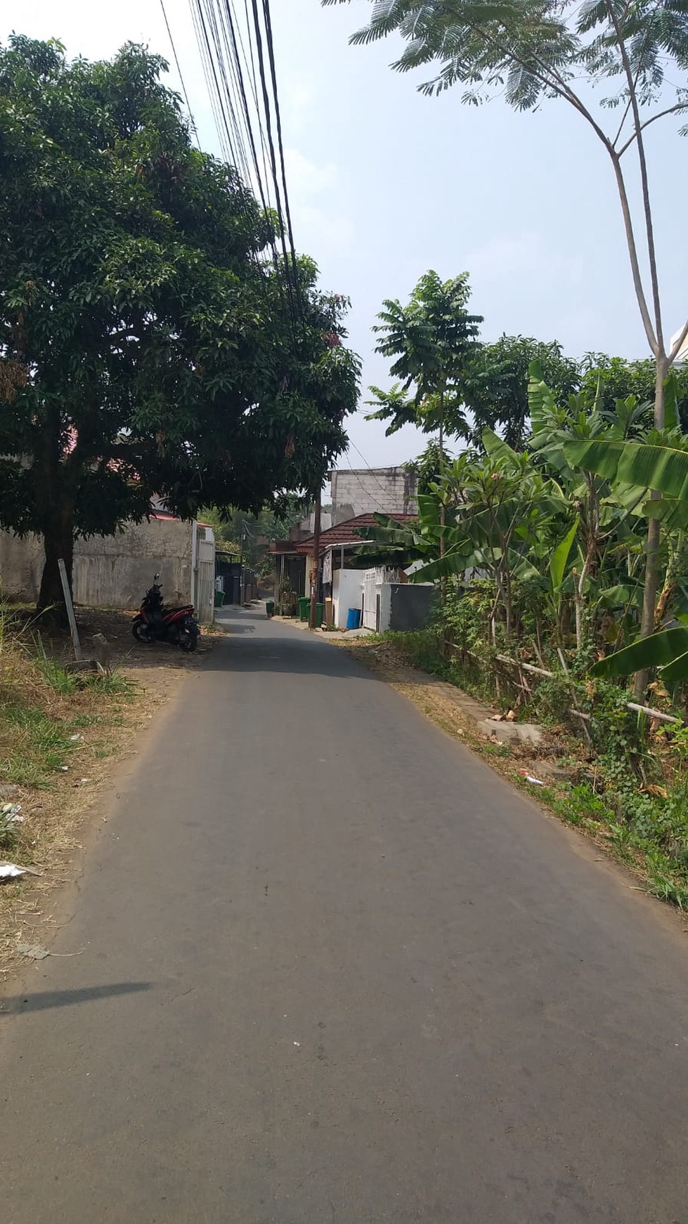 Kavling Luas 166m2, harga murah dan nego, lokasi strategis pinggir jalan