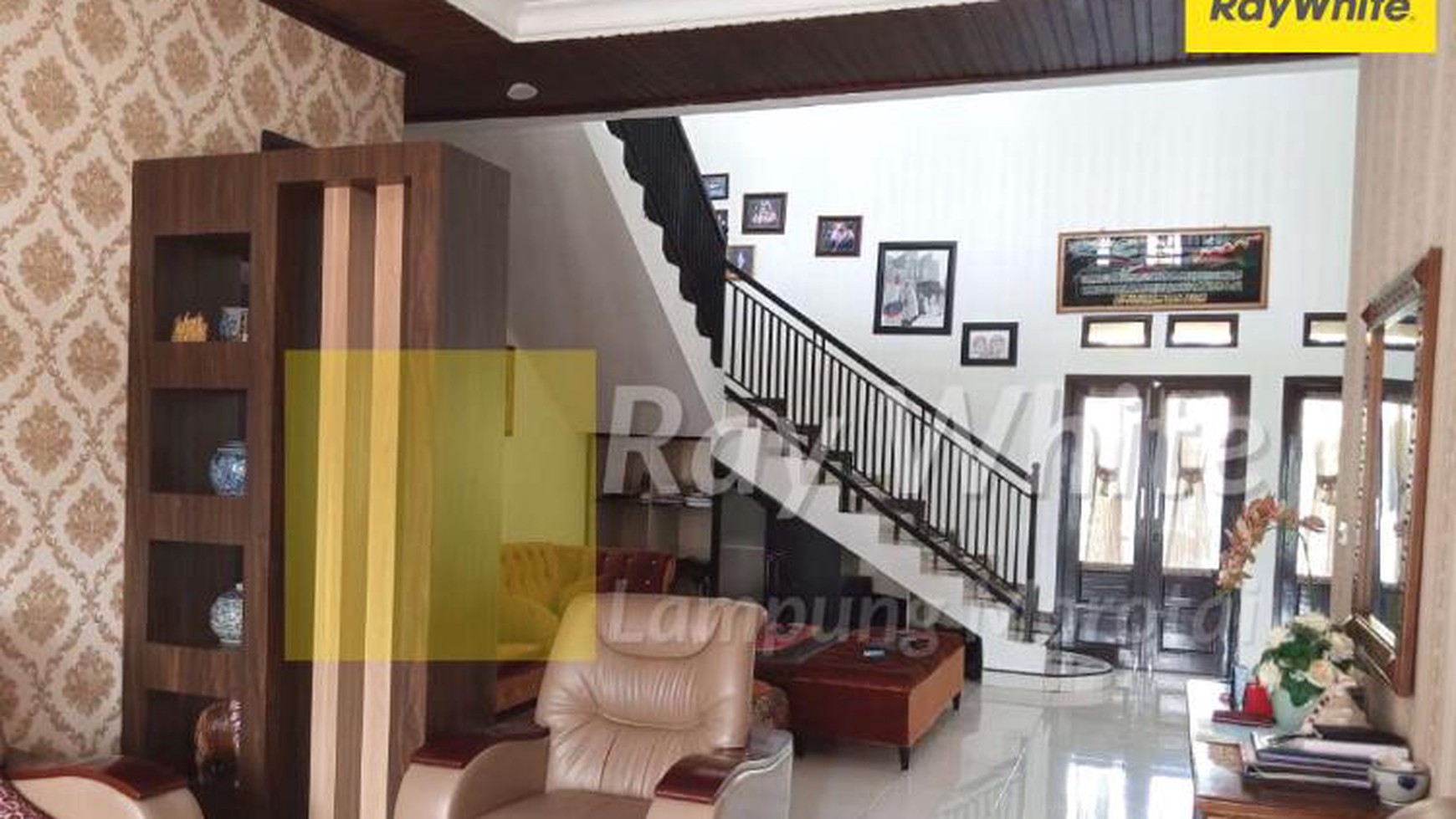 Rumah dua lantai diPutri Balau Kedamaian Bandarlampung (RZ)