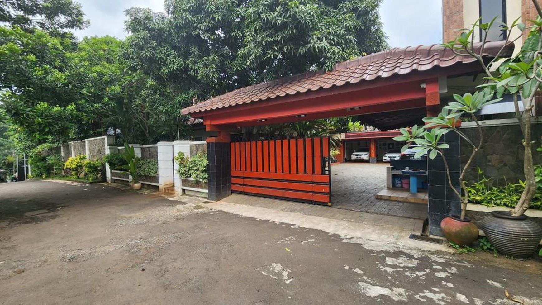 Rumah Nyaman Dan Asri  Daerah Kebagusan Raya - Pasar Minggu Jakarta Selatan