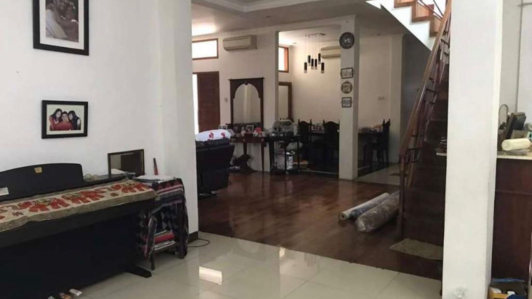 Bintaro jaya sektor 3A rumah semi kost dekat STAN hitung tanah