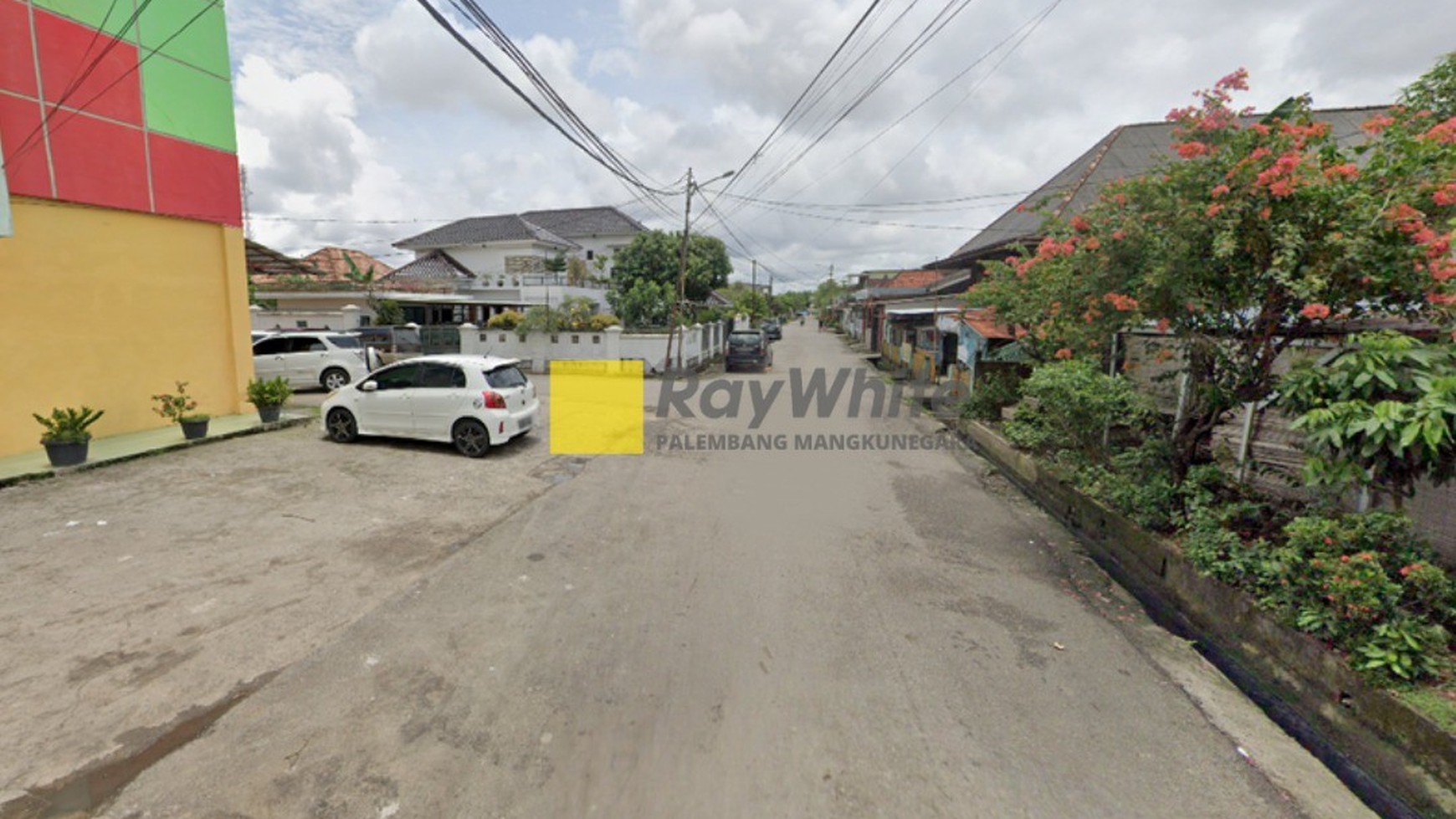 Dijual Ruko 3 Pintu