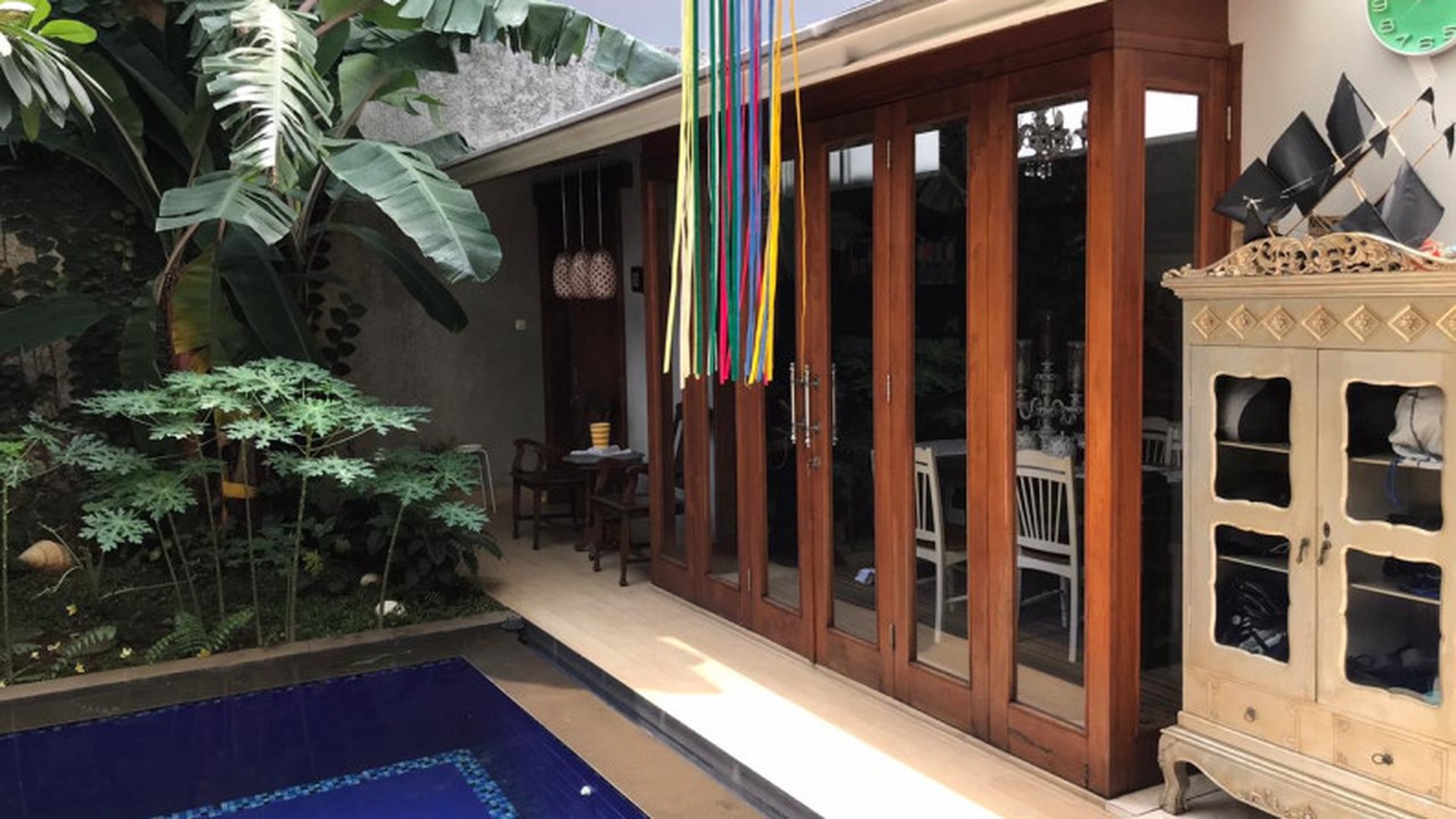 Rumah Artistik Siap Huni Modern Tropis Style Di Wilayah Pondok Indah