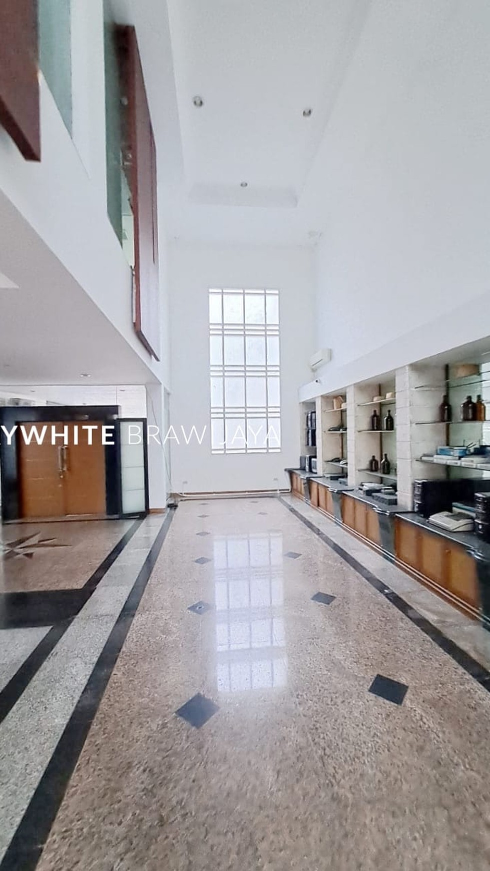 Rumah Cocok Untuk Kantor Area Dharmawangsa Kebayoran Baru