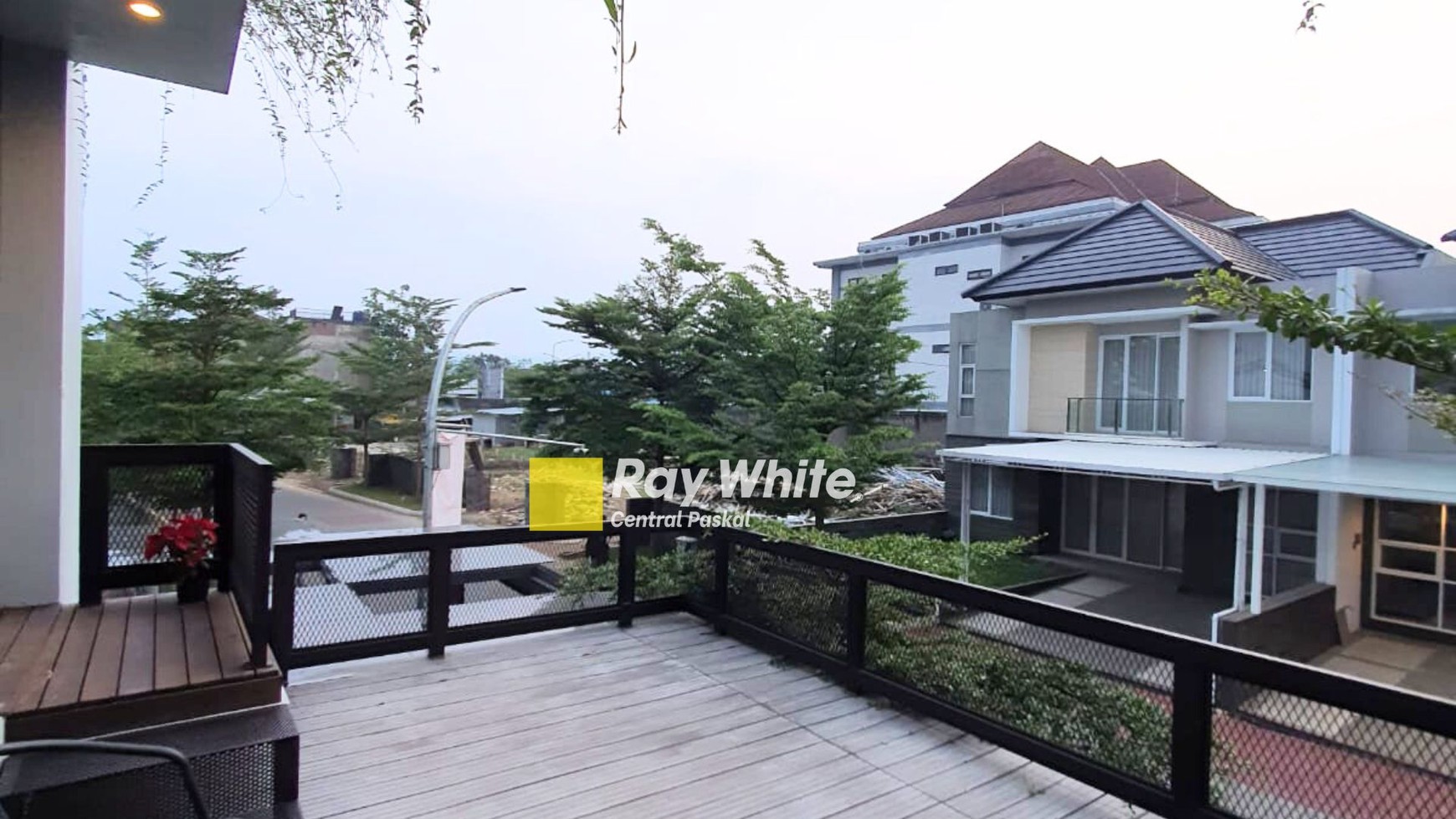 Rumah Modern Minimalis di Jingga Residence Soreang Kab. Bandung