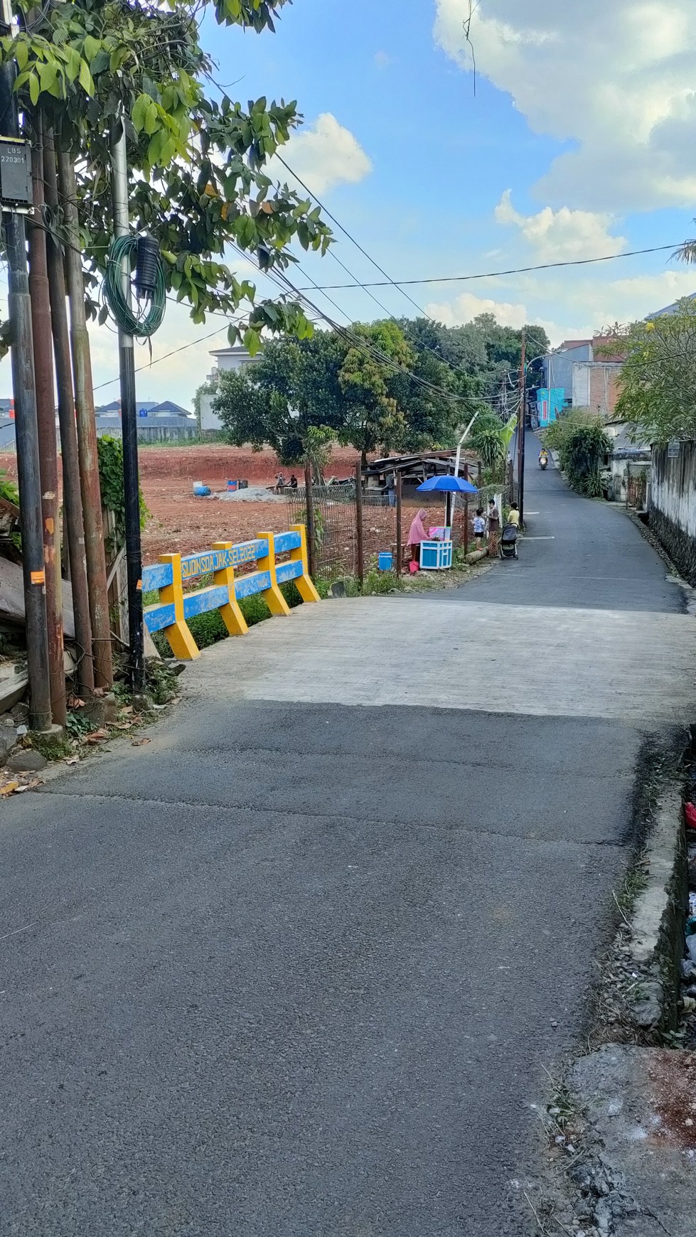 Kavling Gunung Balong Lebak Bulus Jaksel luas 880m2, cocok untuk bangun townhouse,  akses strategis