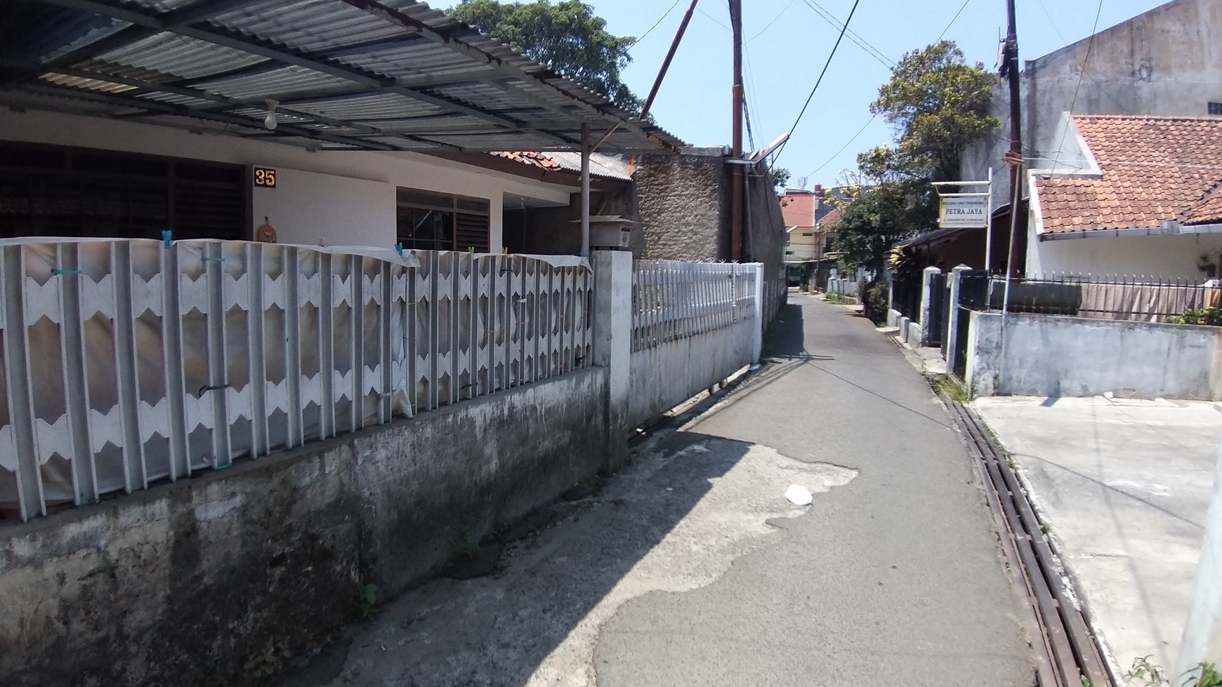 Rumah Tengah kota ,sayap Burangrang