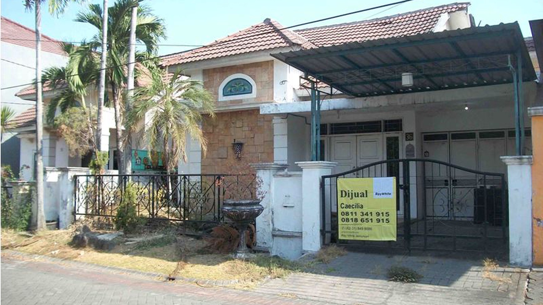 Rumah di Delta Asri,  siap huni, terawat, Row Jalan Lebar, tandon dan pompa air, garasi dalam.