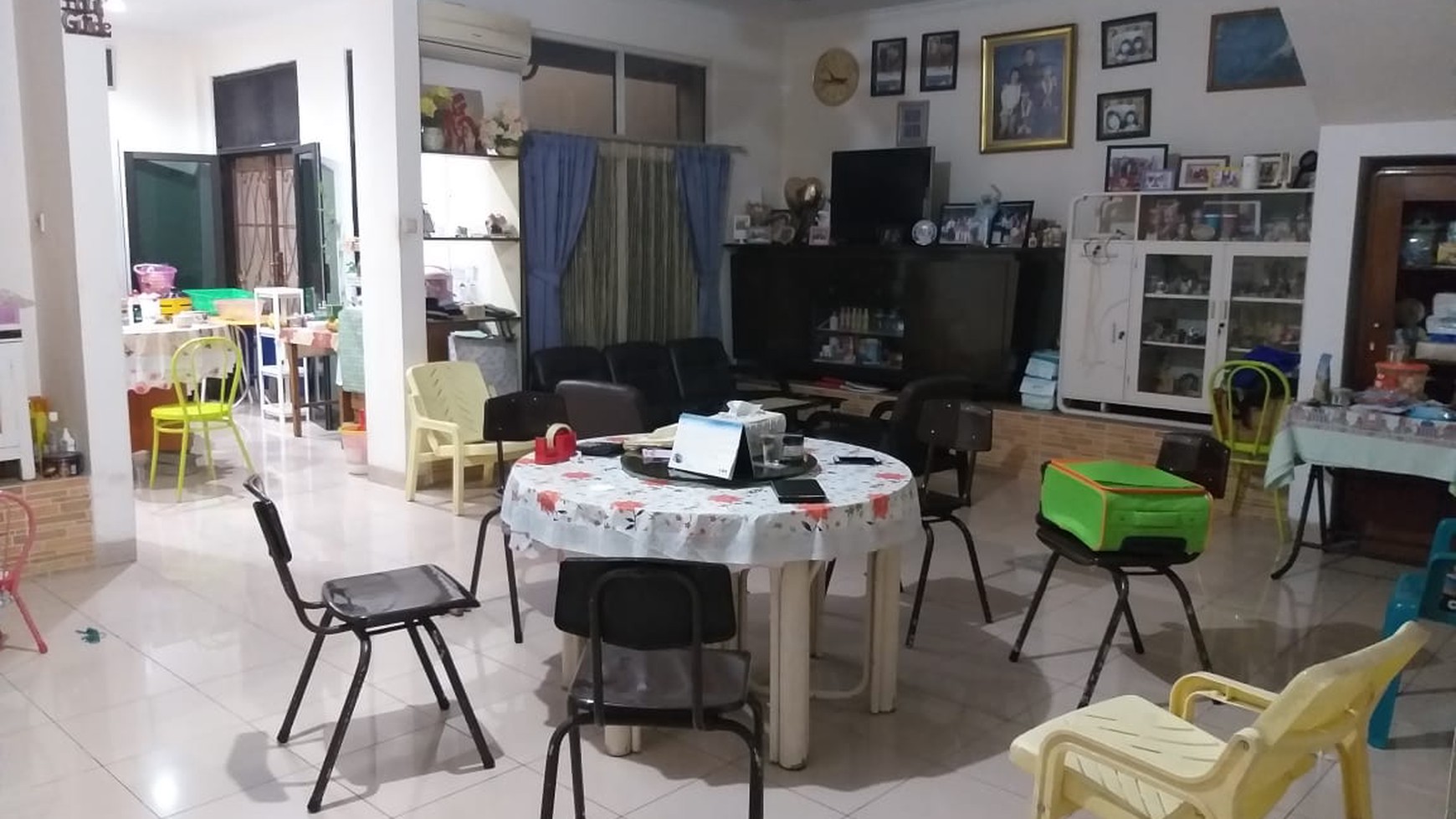 Di jual rumah Janur elok belakang Penabur dan Taiwan School kelapa gading Jakarta 