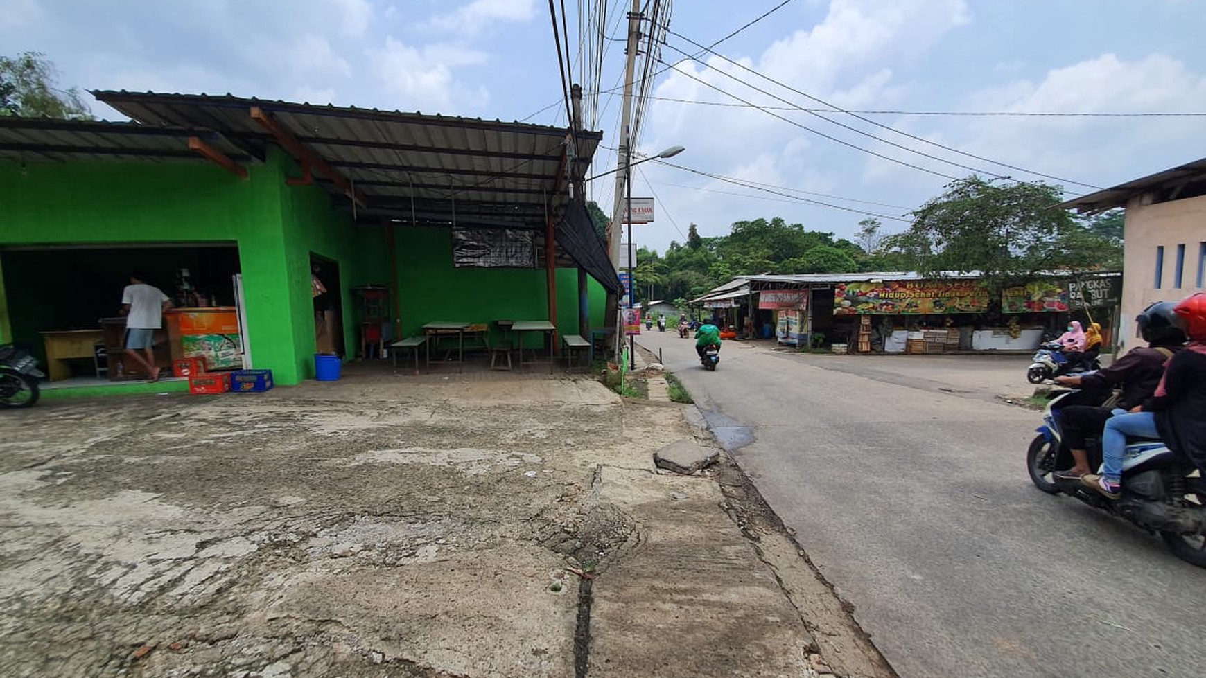 Dijual Ruang Usaha Pinggir Jalan Raya @Sawangan