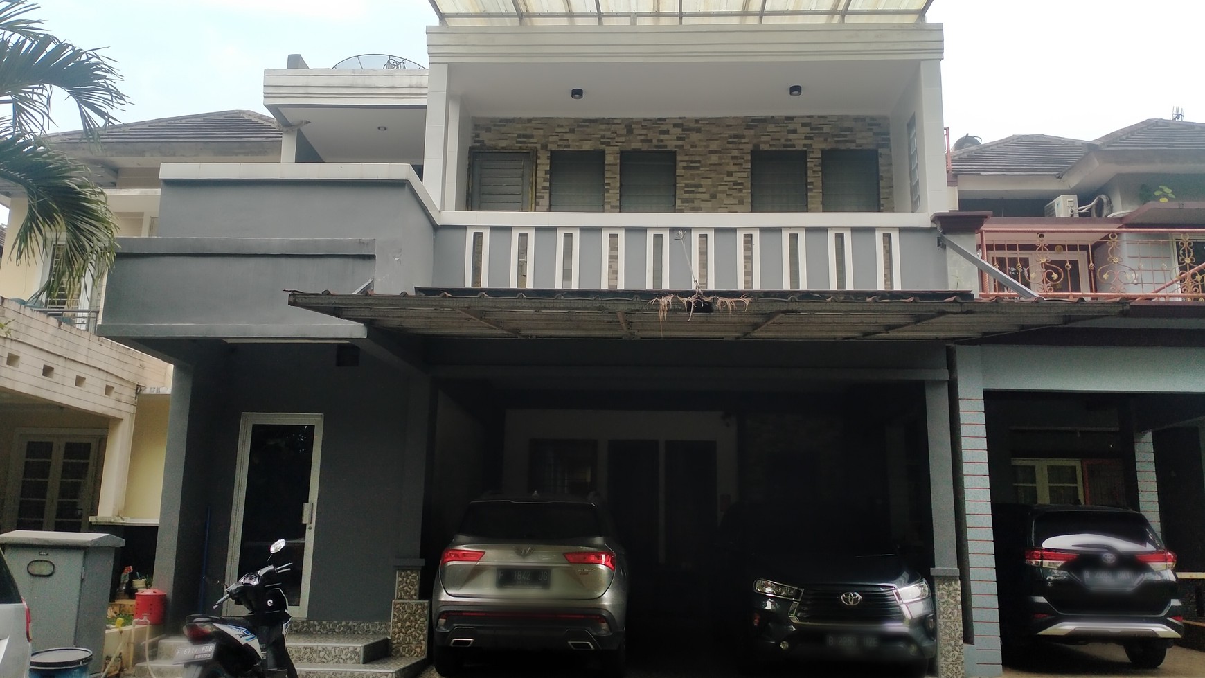 Boulevard Montreal, 2Lt, Full Furnish, Siap Huni, Sudah Full Renovasi, Harga NEGO 