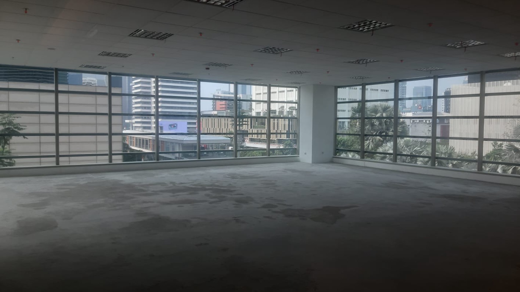 Office Space Sebrang Sarinah Thamrin, Lippo Thamrin Lantai 5