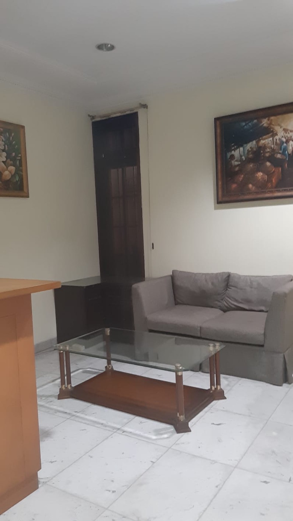 Dijual rumah  pondok  indah  kondisi bagus di tengah  complek,  sekurity 24 jam 