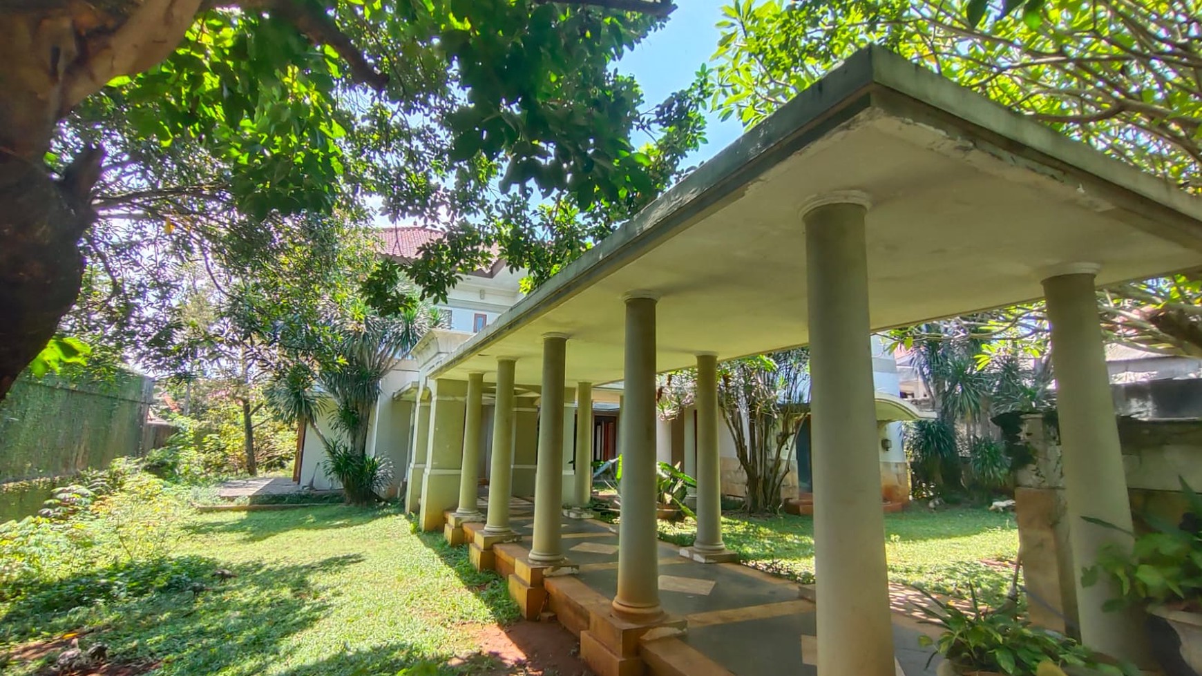 Rumah sangat nyaman, tenang lokasi strategis di Pondok Labu Jakarta Selatan