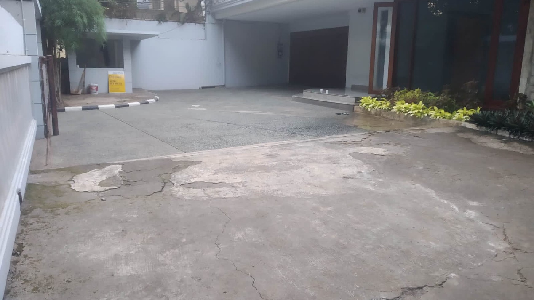 Dijual Rumah Commercial siap Huni/Kantor di Kebayoran Baru