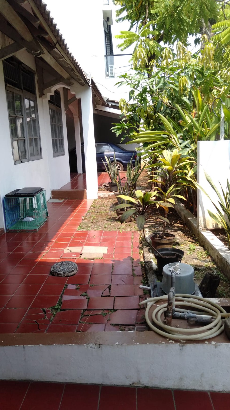 Rumah 2 lantai, bebas banjir, di Bintaro Sektor 5