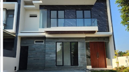 Rumah Baru Woodland Citraland Surabaya New Look Modern Mewah Siap Huni