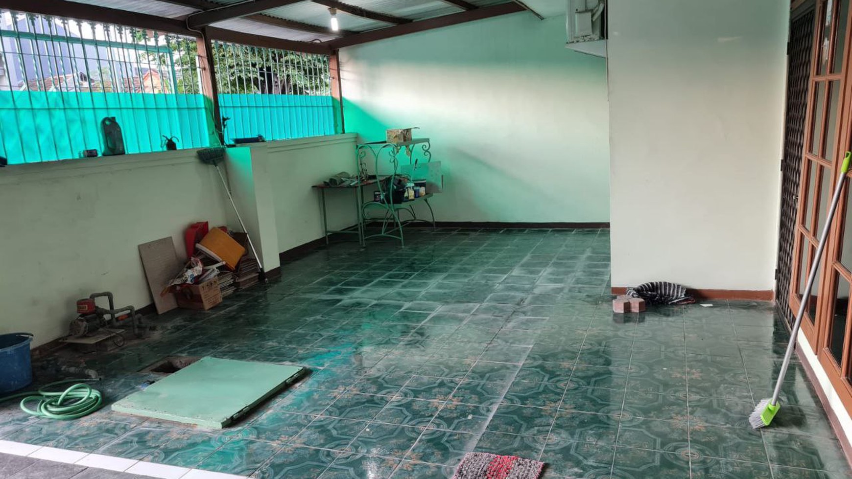 DI SEWA Babatan Mukti Daerah Wiyung Furnished Siap Huni 