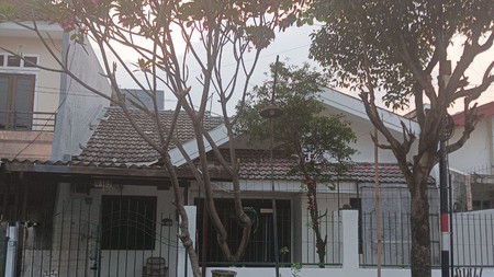  Disewakan Rumah Babatan Mukti 