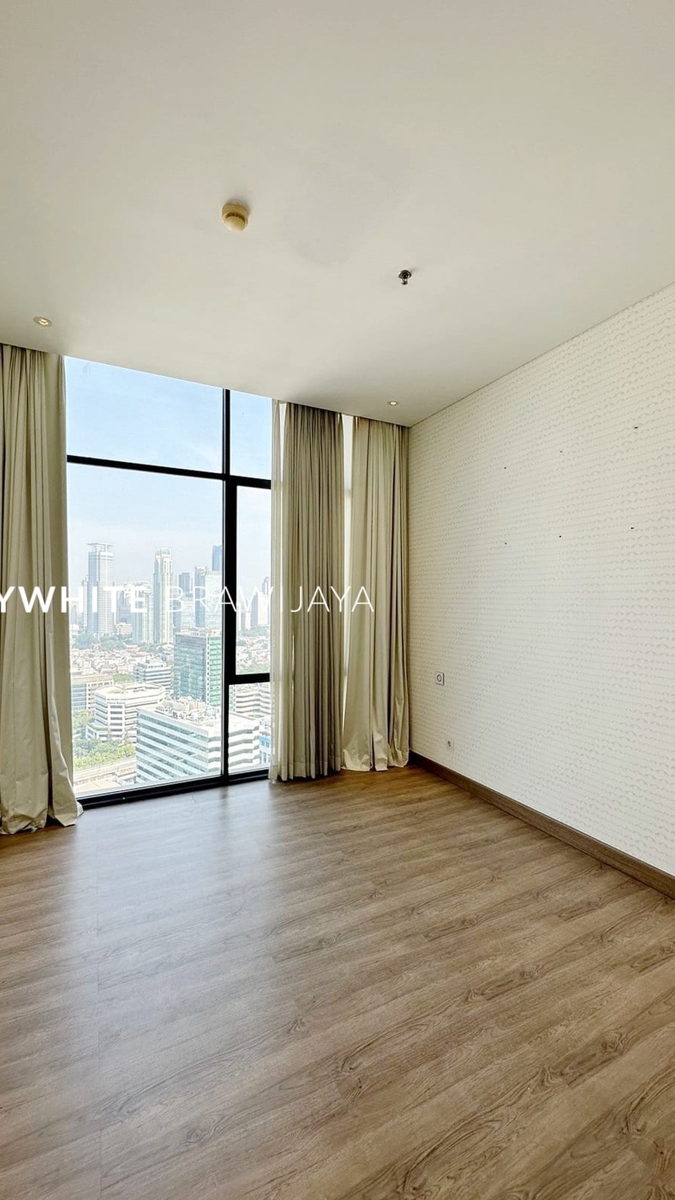 Verde Apartment Kuningan Semi Furnished