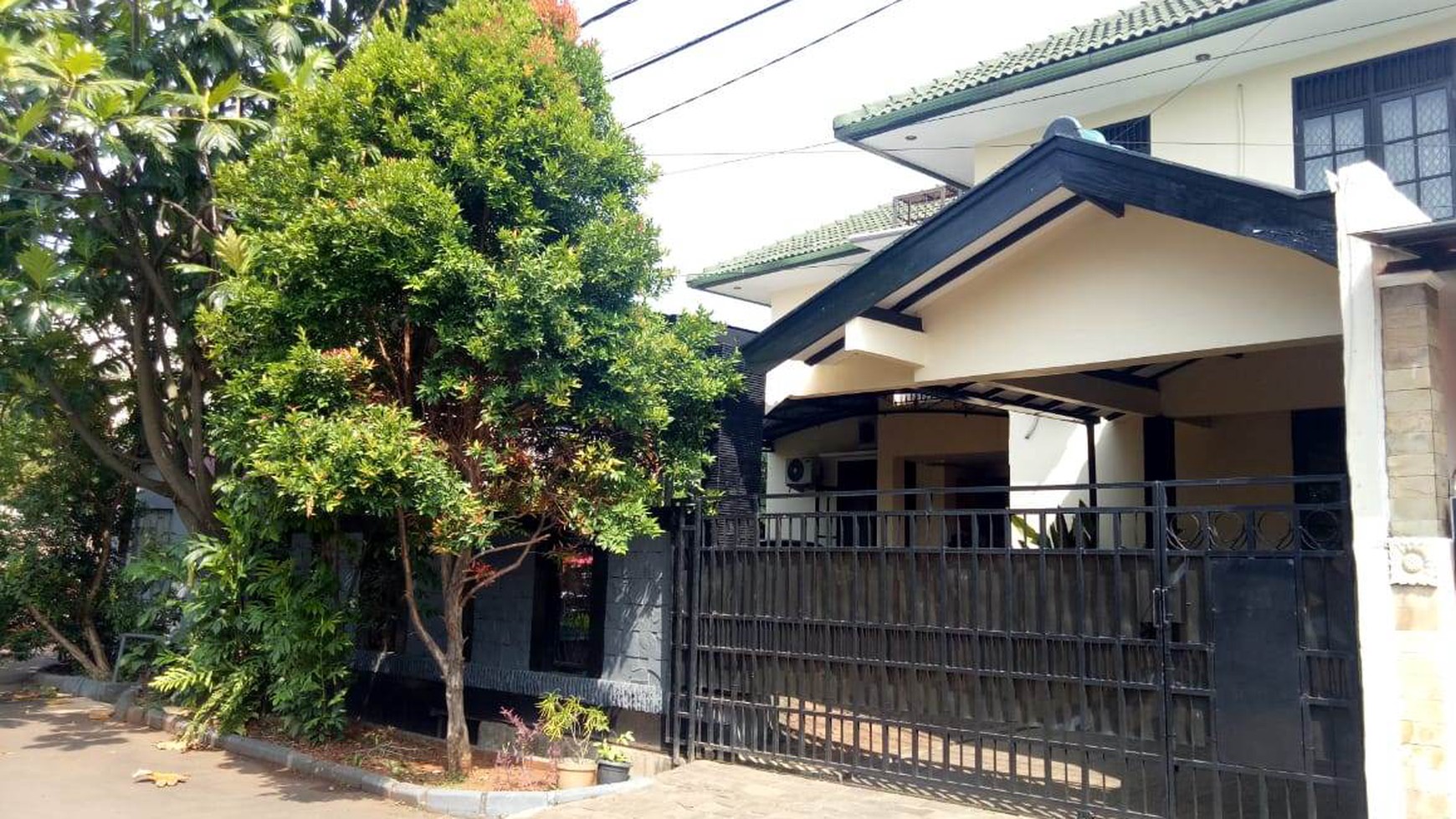 Rumah Luas Diarea Bintaro Jaya Sektor 2 Dekat Pasmod & Toll BSD