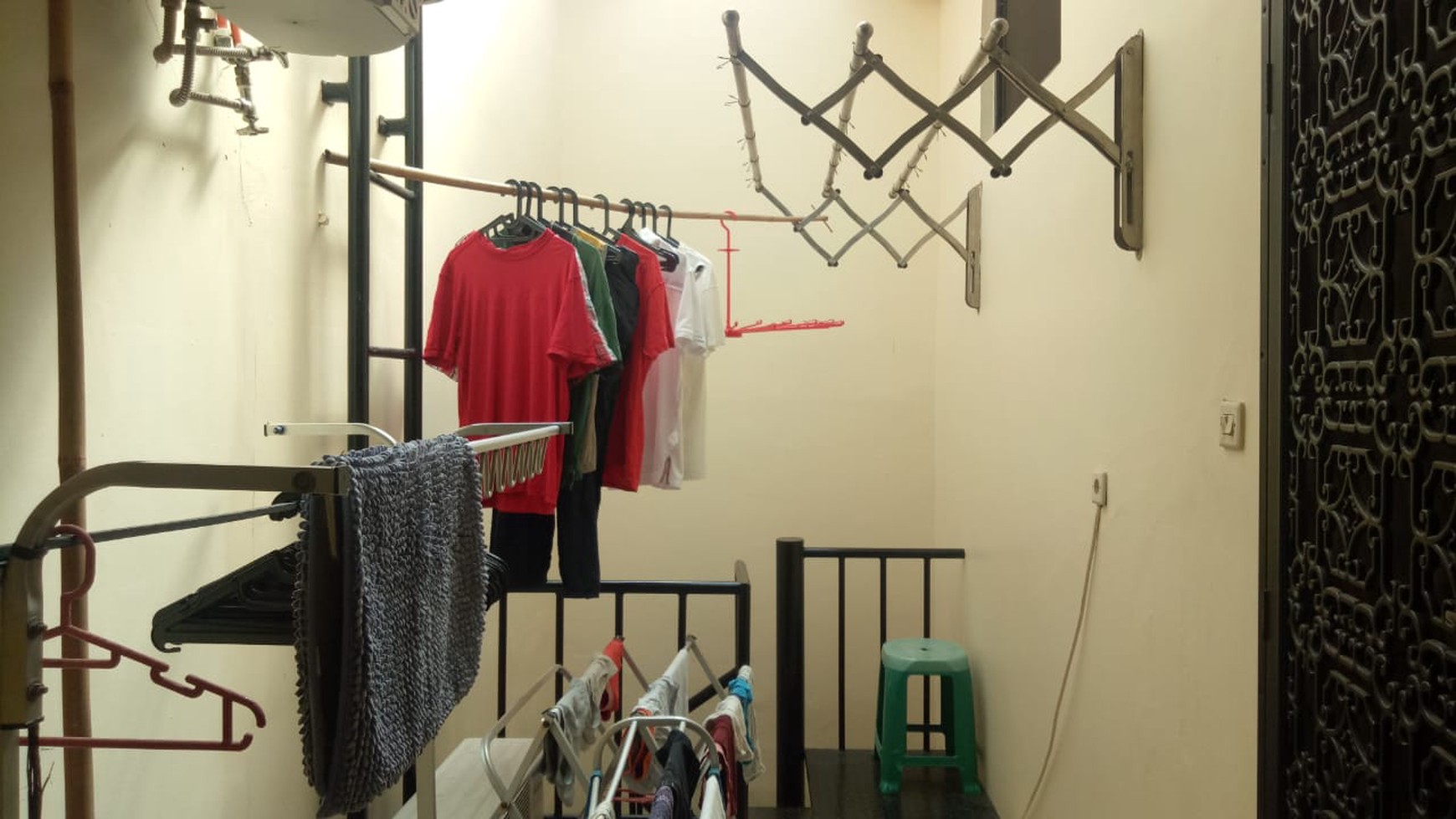 Rumah Luas Diarea Bintaro Jaya Sektor 2 Dekat Pasmod & Toll BSD