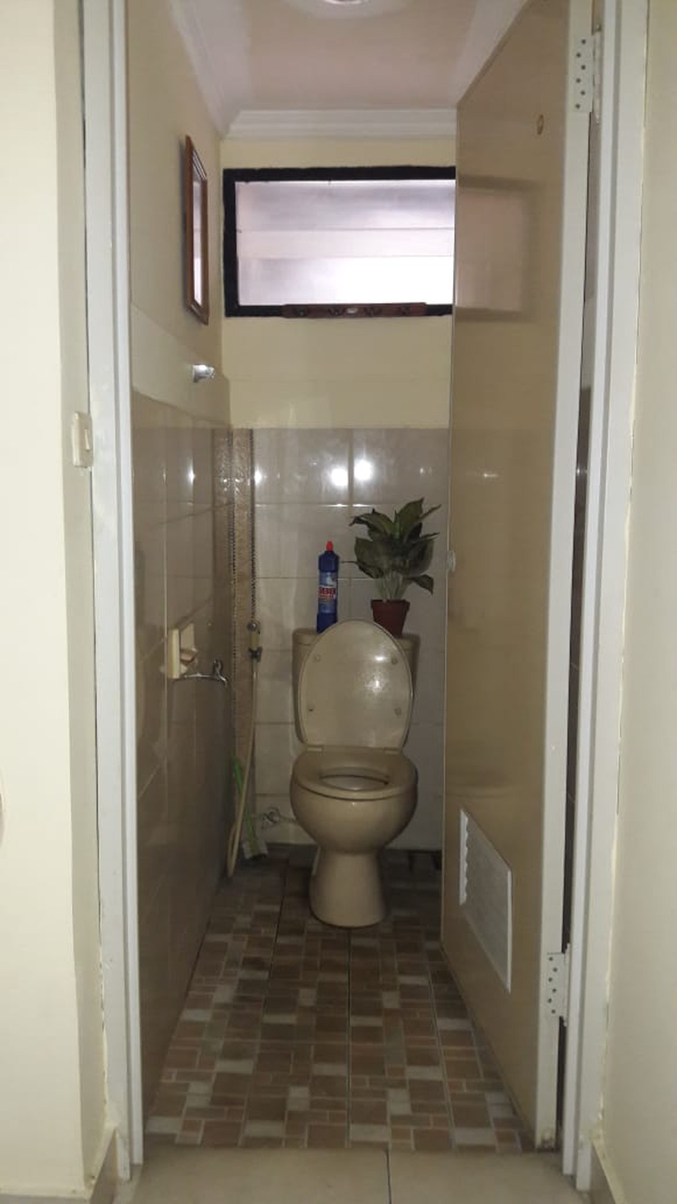 Rumah Luas Diarea Bintaro Jaya Sektor 2 Dekat Pasmod & Toll BSD