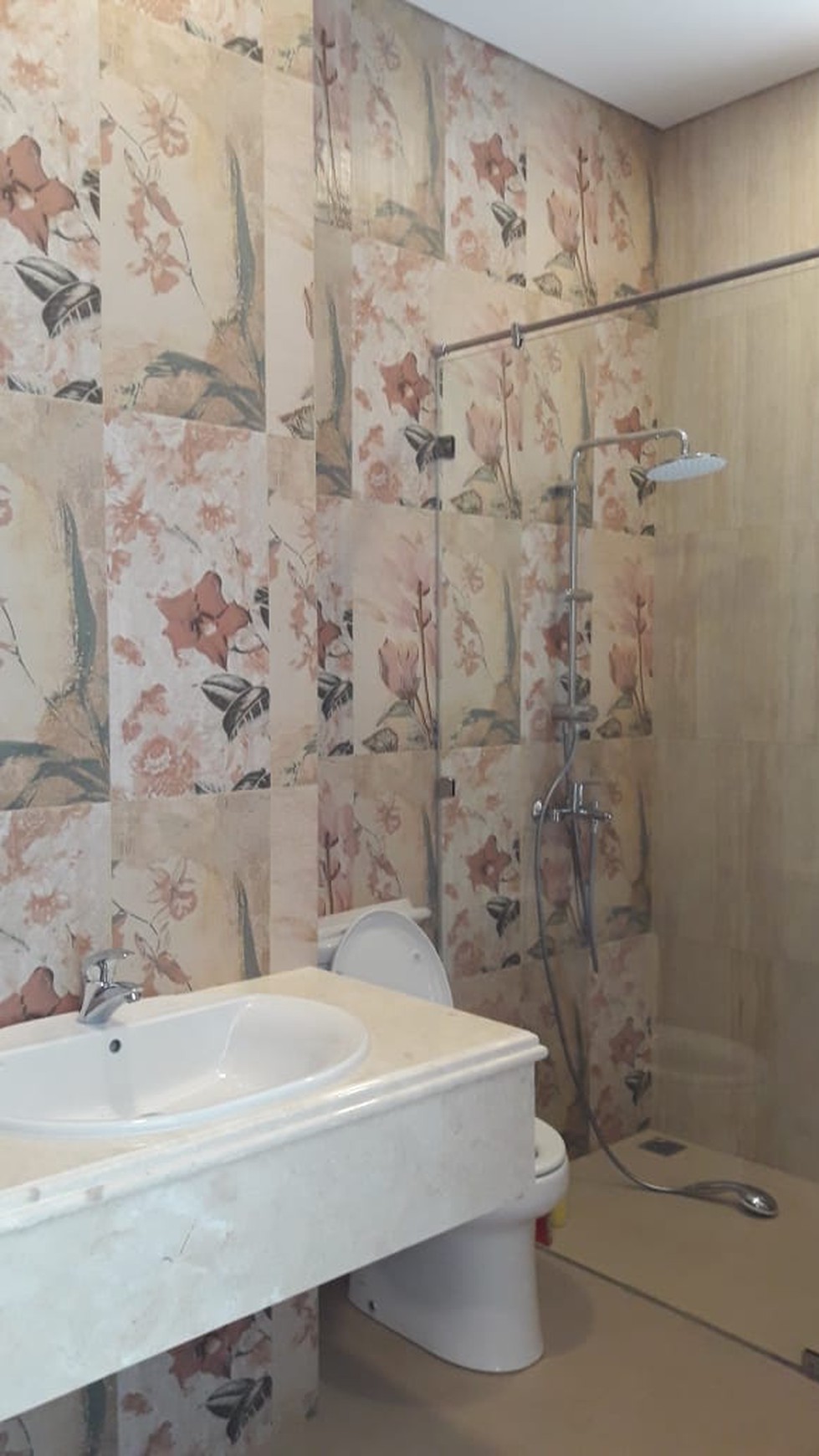 Rumah Baru  Diarea Bintaro Jaya Sektor 3, Dekat Akses Toll & Stasiun KA 