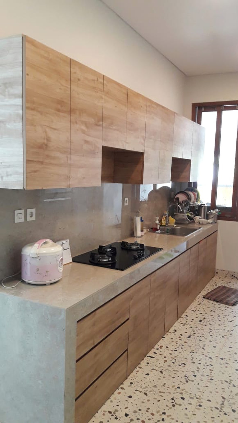 Rumah Baru  Diarea Bintaro Jaya Sektor 3, Dekat Akses Toll & Stasiun KA 