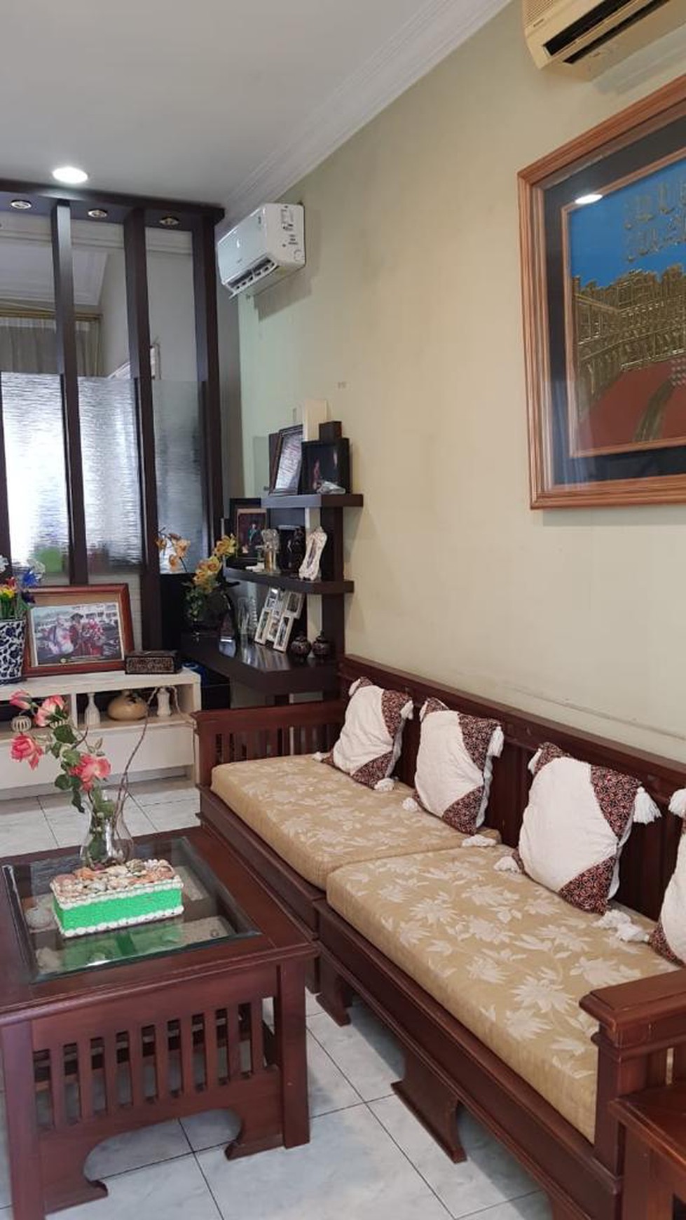 Dijual Rumah di Boulevard Legenda Wisata