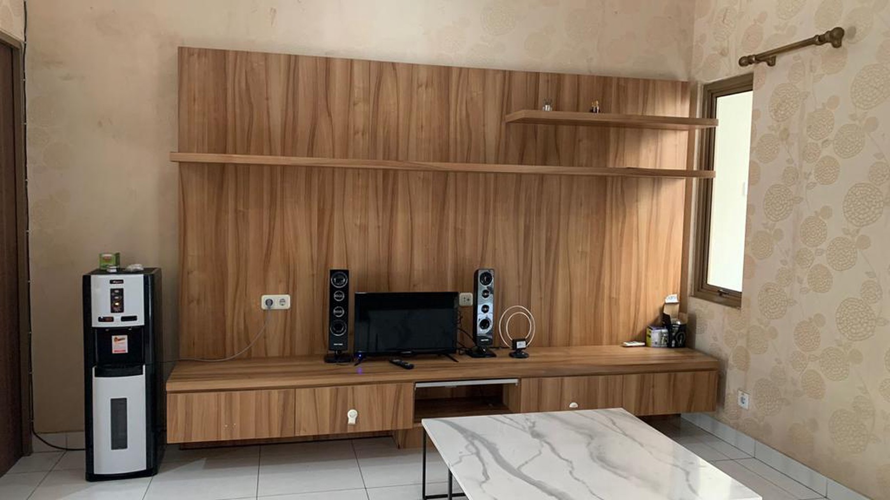 Rumah Keren Diarea Emerald Bintaro Akses 2 Gatte Toll JORR-Parigi