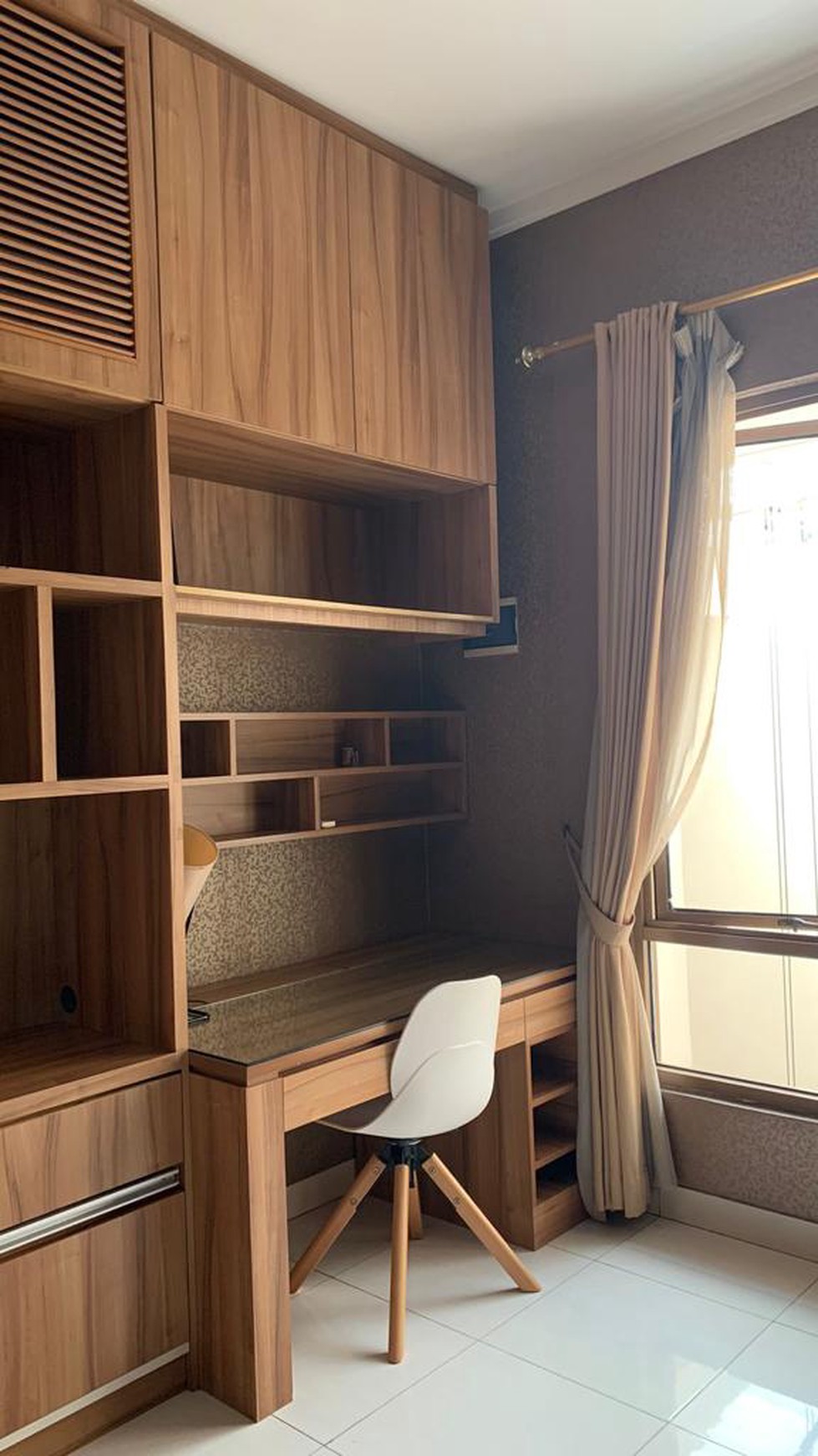 Rumah Keren Diarea Emerald Bintaro Akses 2 Gatte Toll JORR-Parigi