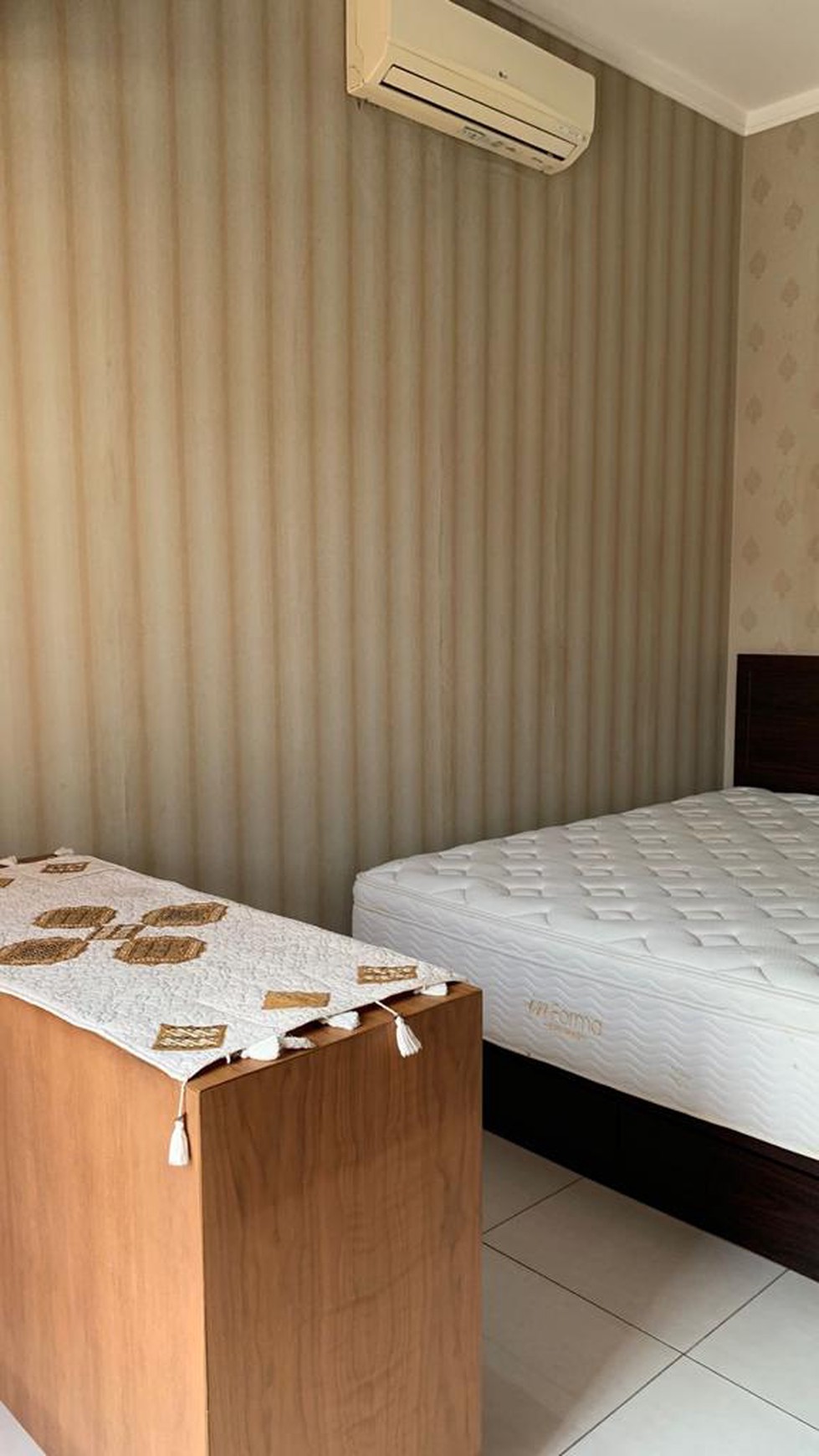 Rumah Keren Diarea Emerald Bintaro Akses 2 Gatte Toll JORR-Parigi