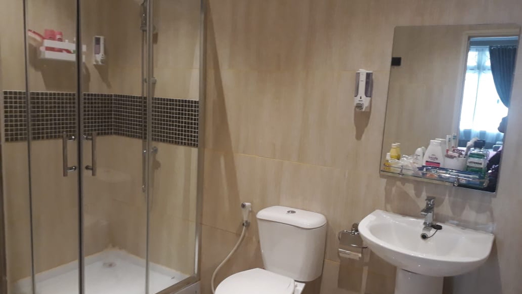 Diarea Bintaro Jaya Sektor 9  Siap Huni Dekat 2 Akses Toll 