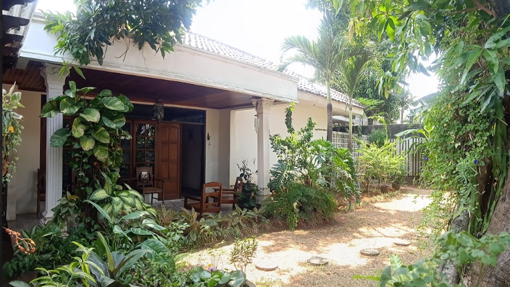 Rumah Klasik Ampera, Cilandak, Jakarta Selatan