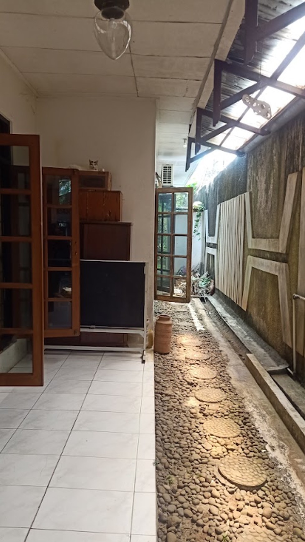 Rumah Klasik Ampera, Cilandak, Jakarta Selatan