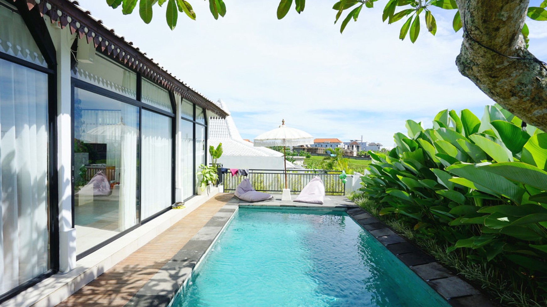 For Sale Leasehold - White villa joglo style with rice field views Canggu