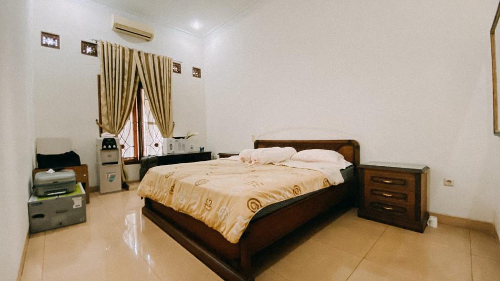 Rumah Bagus Siap Huni dan Asri di Jalan Birah, Kebayoran Baru, Jakarta Selatan