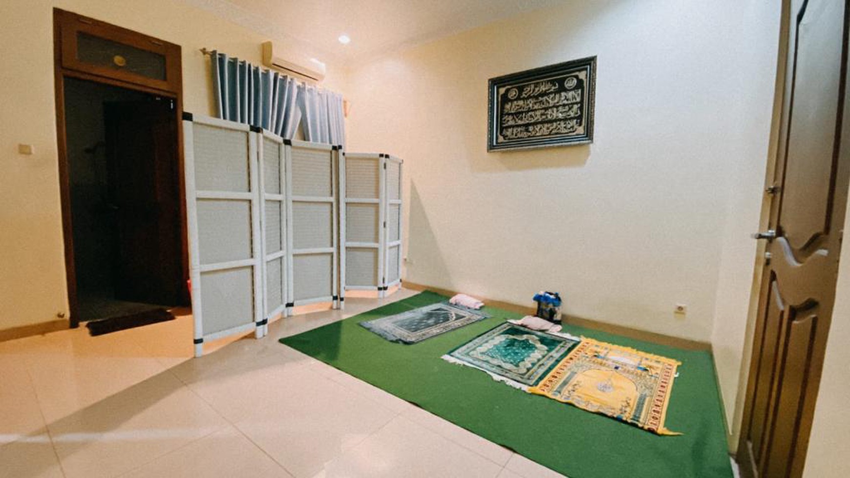 Rumah Bagus Siap Huni dan Asri di Jalan Birah, Kebayoran Baru, Jakarta Selatan