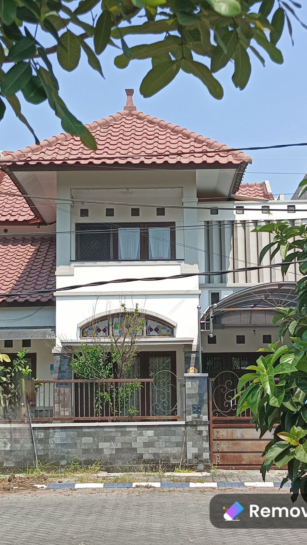 Rumah Bagus Daerah Wiyung Surabaya Barat