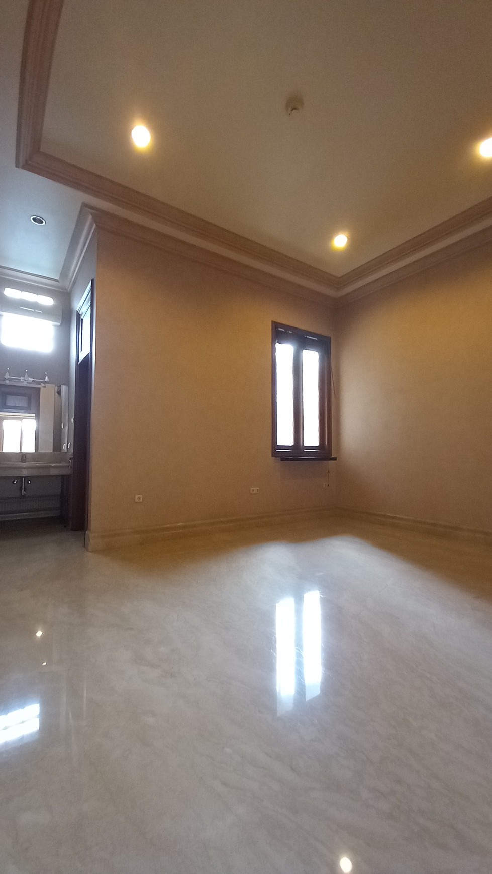 CLASSIC MODERN HOUSE FOR RENT PONDOK INDAH