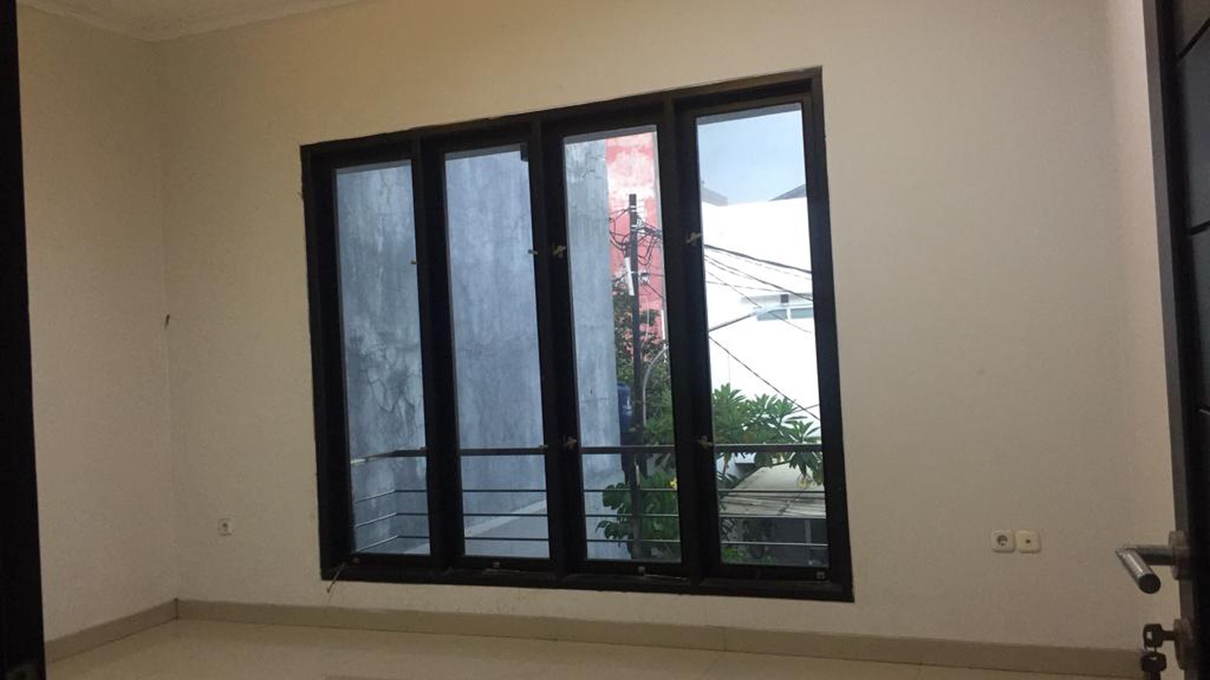 Apartemen (MARBELLA) Jl Bangka Kemang.  Full Furnished AKses Toll JORR.