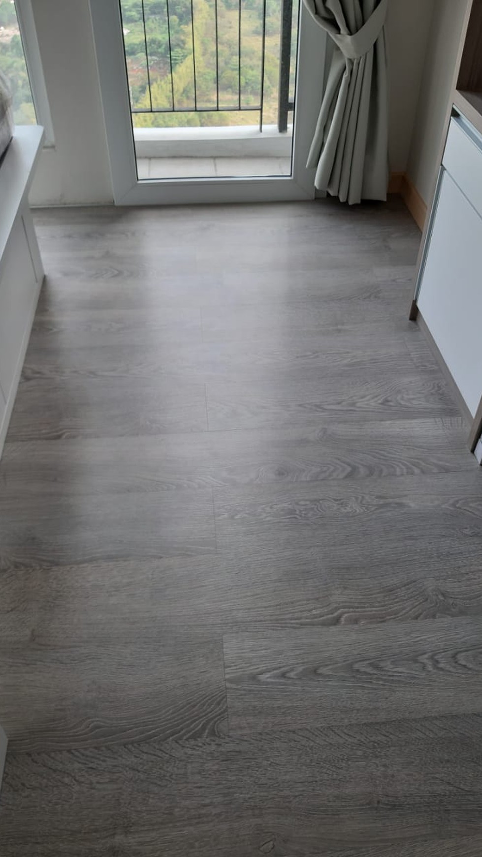 Apartemen The BrezzeDiarea Bintaro Jaya Sektor 3, Dekat Gatte Toll Bintaro